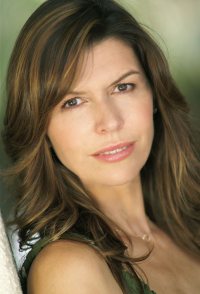 Finola Hughes