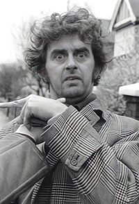 Ian MacNaughton