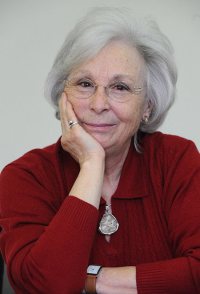 Josefina Molina