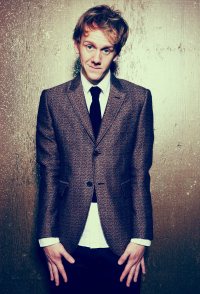 Josh Thomas