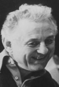 Julian Amyes