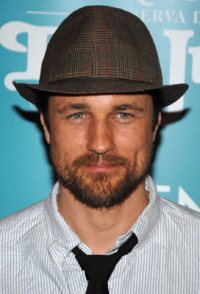 Martin Henderson