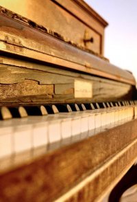 Erik Satie, entre les notes