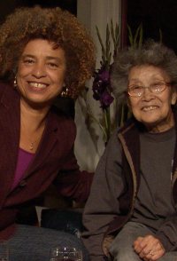 Mountains That Take Wing: Angela Davis & Yuri Kochiyama - A C...