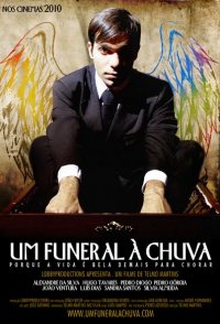 Um Funeral à Chuva