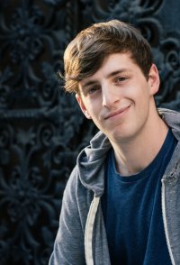 Alex Edelman