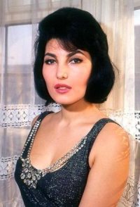 Bettine Le Beau