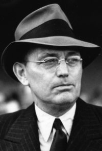 Damon Runyon