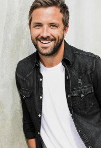 Darren McMullen