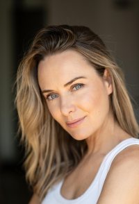 Emma Leonard