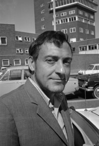 Harry H. Corbett