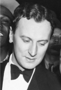Kenneth MacPherson