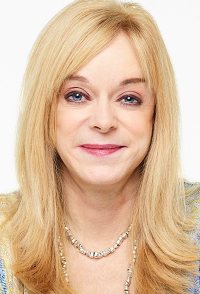 Leslie Dixon