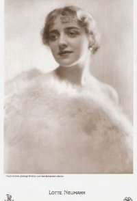 Lotte Neumann