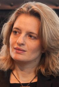 Réka Divinyi
