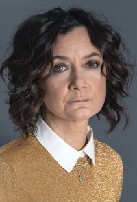 Sara Gilbert