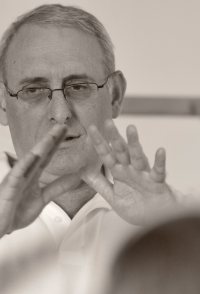 Tzvika Kertzner