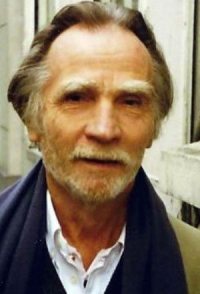 Willy Holt