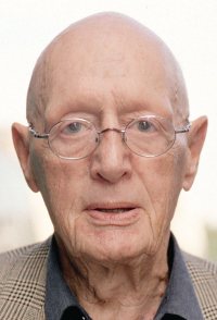 Wolfgang Menge